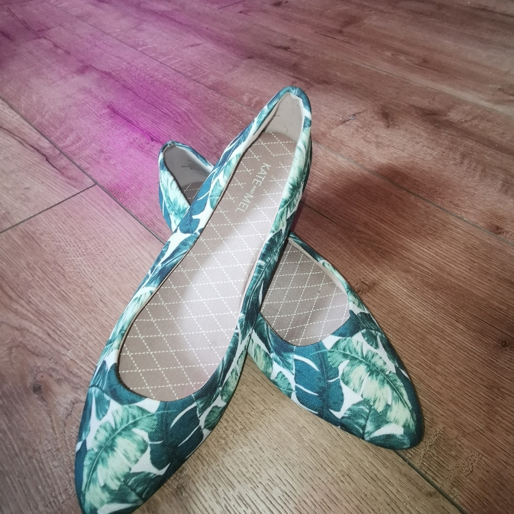 Green and White Origami Flats with Intricate Design